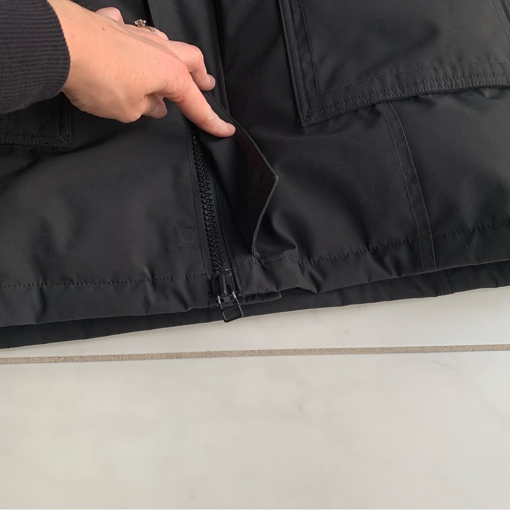 Aritzia Black Ski Parka with Faux Fur Trim - Picture 8 of 8